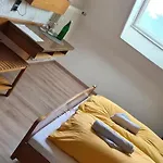 Hotel Zur Aue 3*