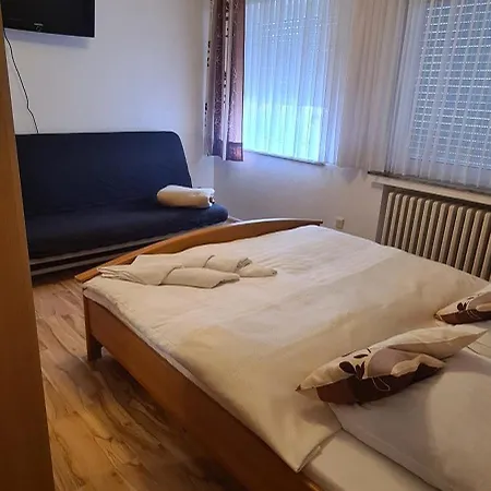 Zur Aue 3* Wesel (North Rhine-Westphalia)