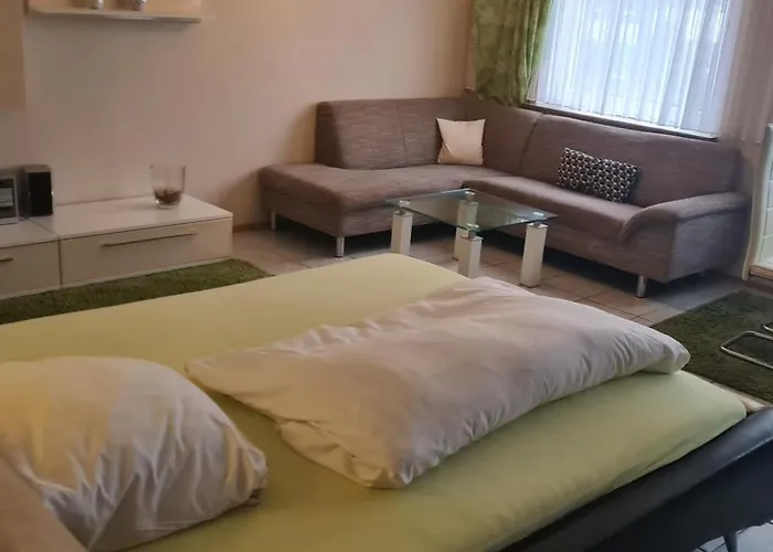 祖尔奥酒店 3* 韦塞尔